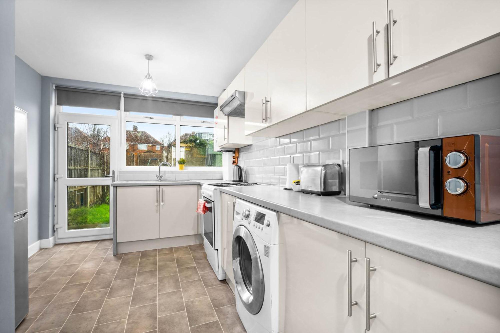 Stylish 3 Bedroom House - Parking - Garden - Great Barr - Netflix - Top Rated -121J Birmingham Exterior foto
